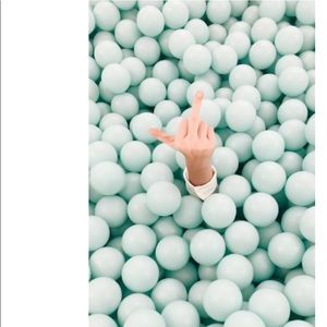 Meet your Posher, Avery